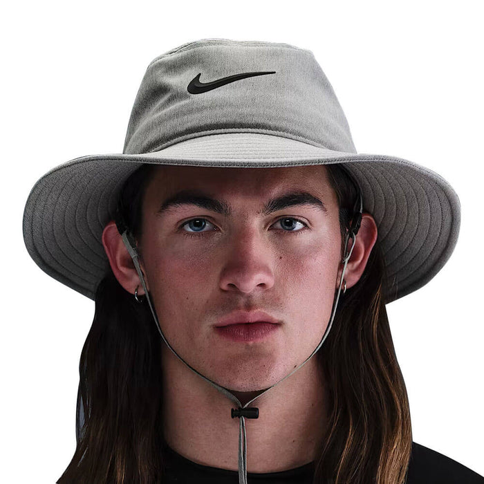 Nike Dri-FIT Apex Golf Bucket Hat Light Smoke Grey/Black/Black - SU26 Unisex