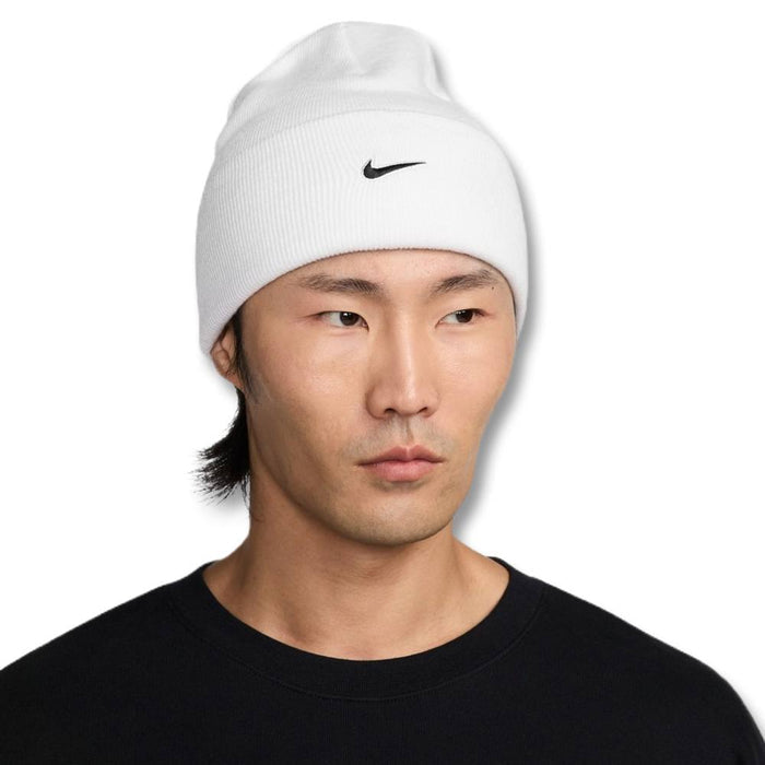 Nike Peak Swoosh Golf Beanie White/Black - FA25 Men